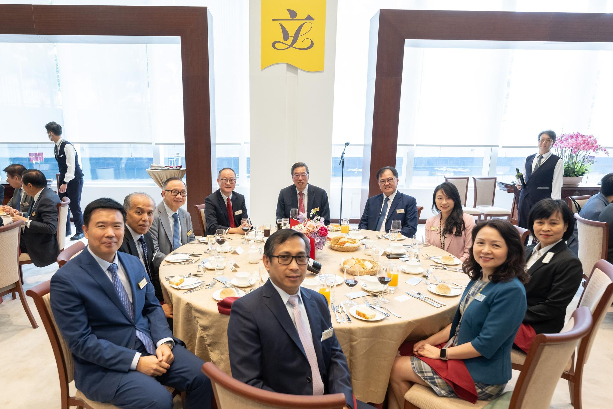 @fb立法會主席梁君彥議員