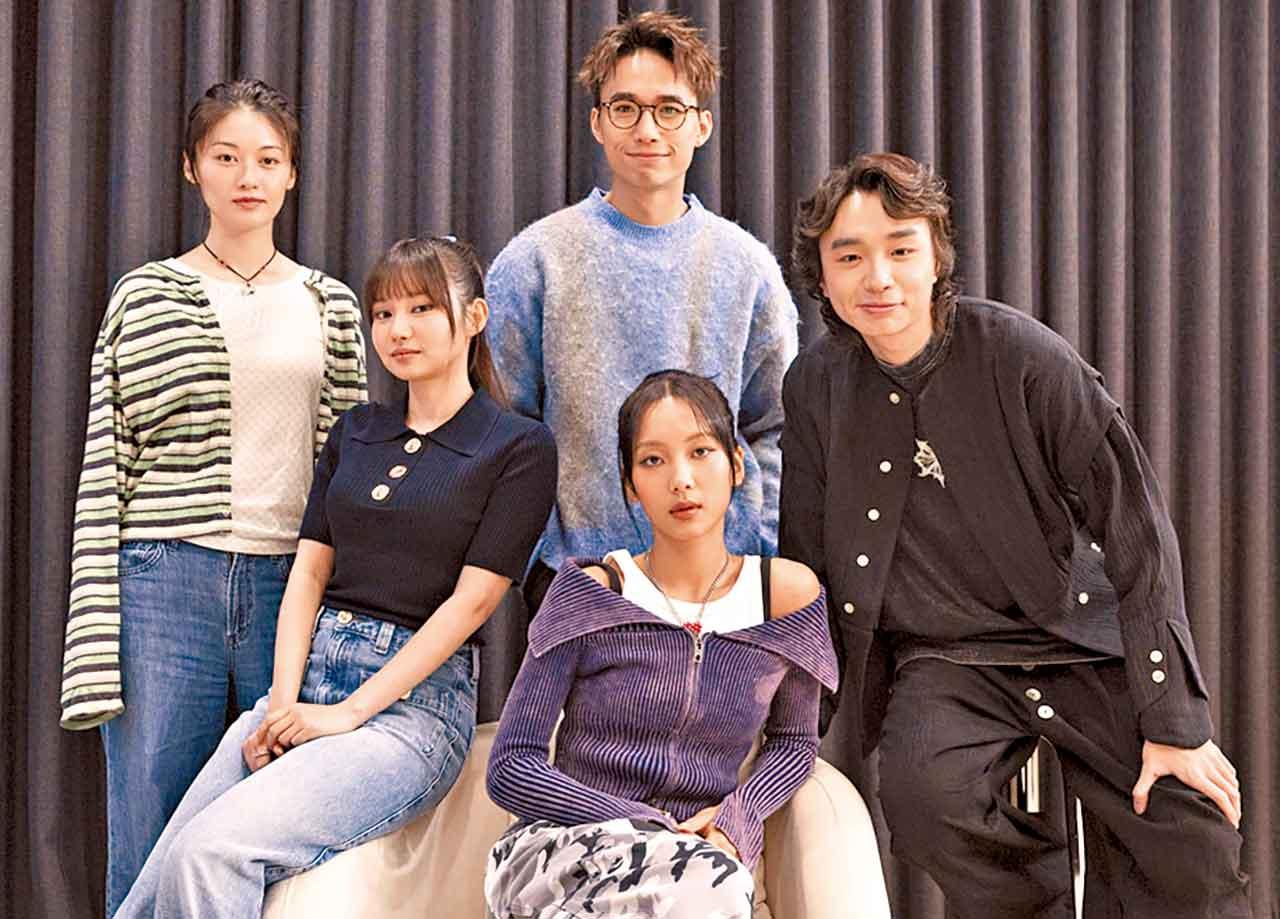 支持像國際米蘭的鄧濤看《哪一天我們會紅》