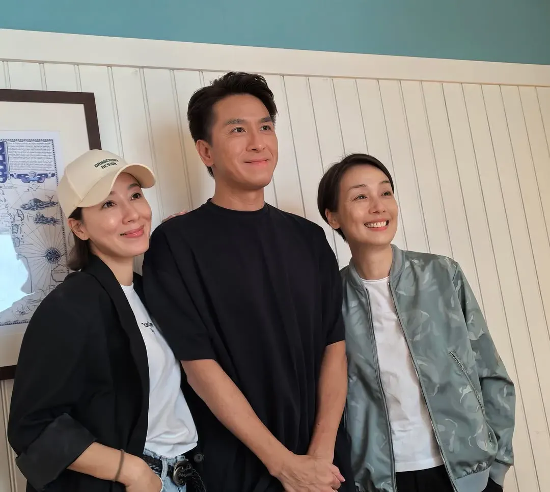 《名媛望族》Re-U