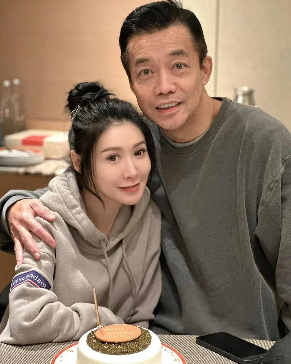 Monique為丈夫慶祝生日時吃魚子醬蛋糕,曾成為網民熱話。(IG@moniqueau)