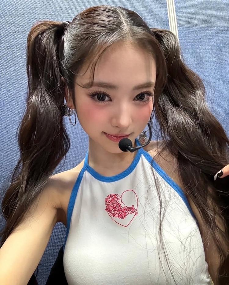 Anna@MEOVV獲封「神顏」 網絡瘋傳靚過子瑜