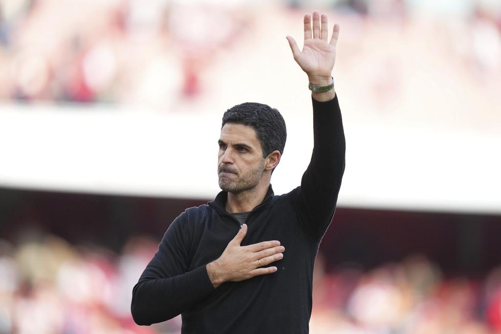 阿迪達助阿仙奴取得英超亞軍。(美聯社)