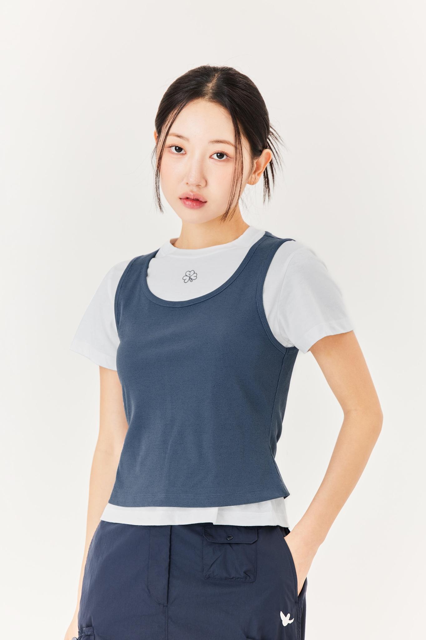 女裝CLUV層次感短袖T恤 $480