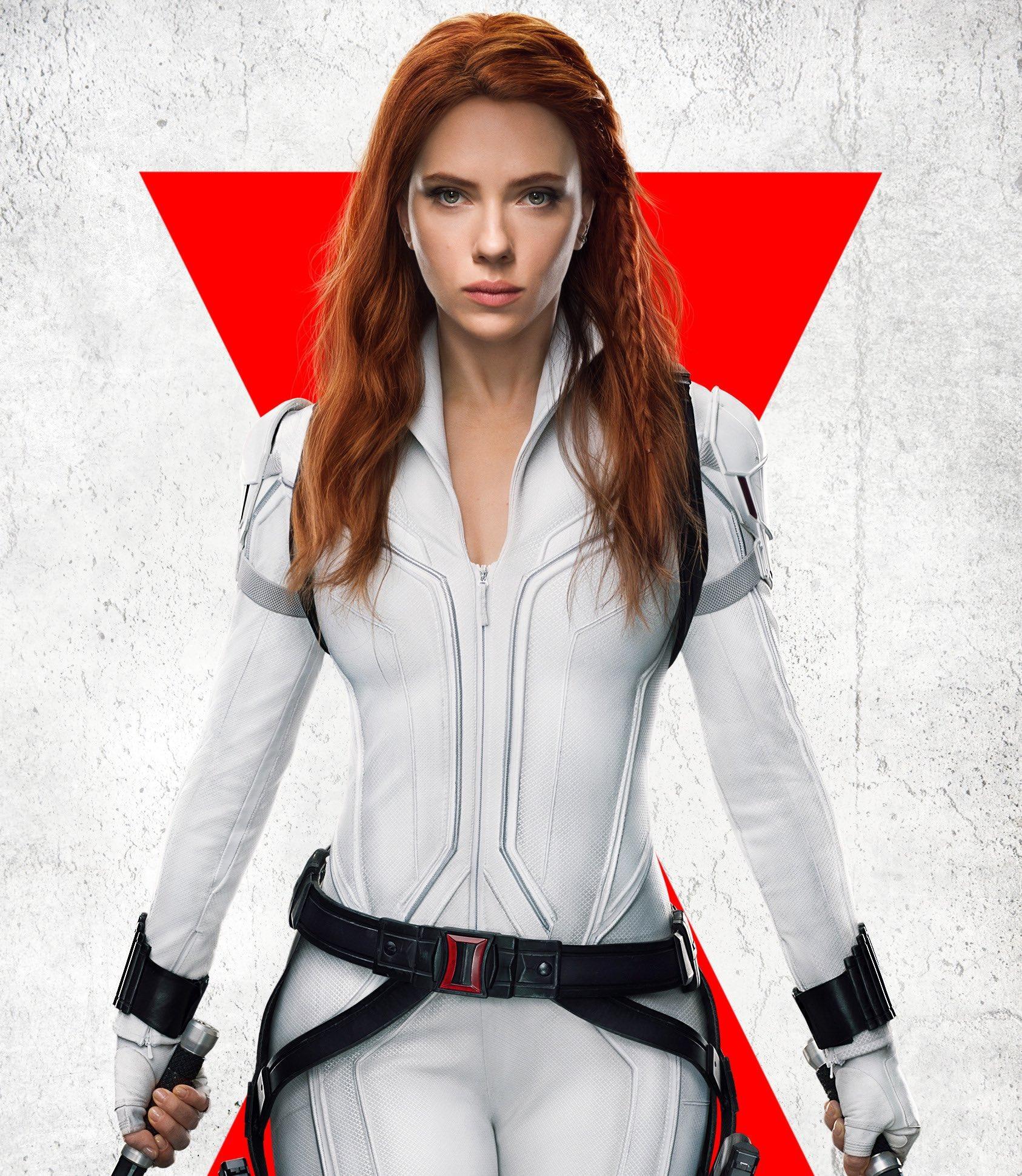 Scarlett Johansson受訪時稱,非常掛念MCU的一眾拍擋。