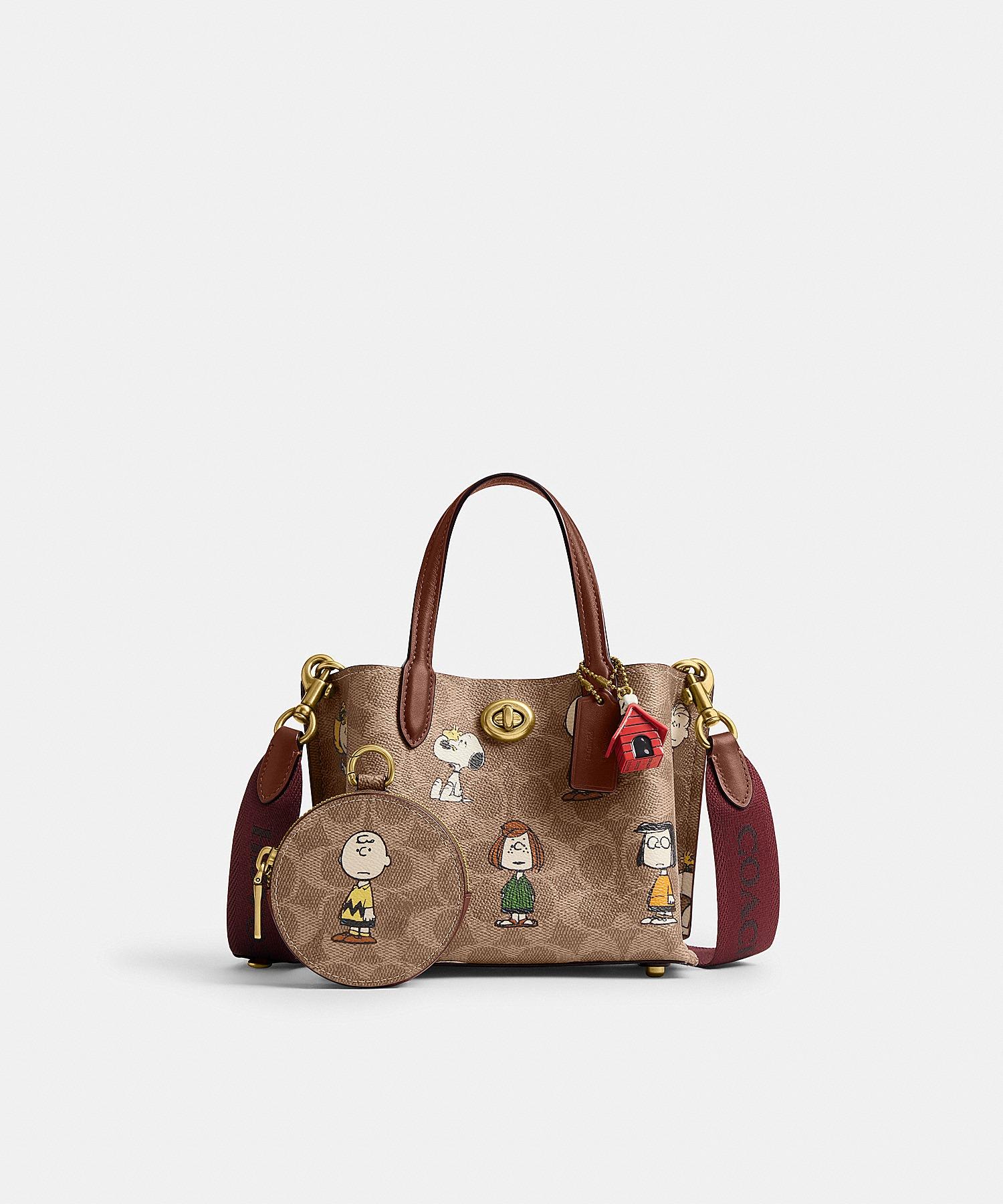 Coach x Peanuts 經典 Signature 印花 Willow 18帆布托特手袋 (棕褐焦糖色) $2,900