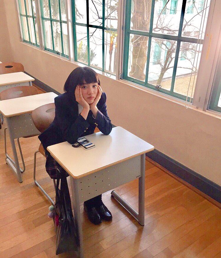 永野芽郁 (X @mei_nagano0924)