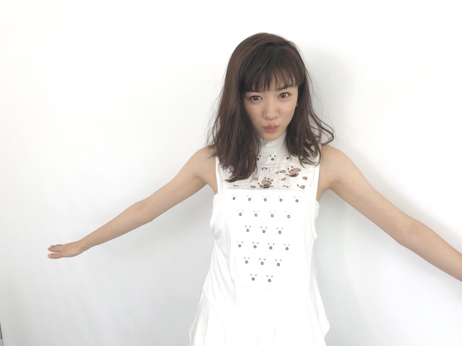 永野芽郁 (X @mei_nagano0924)