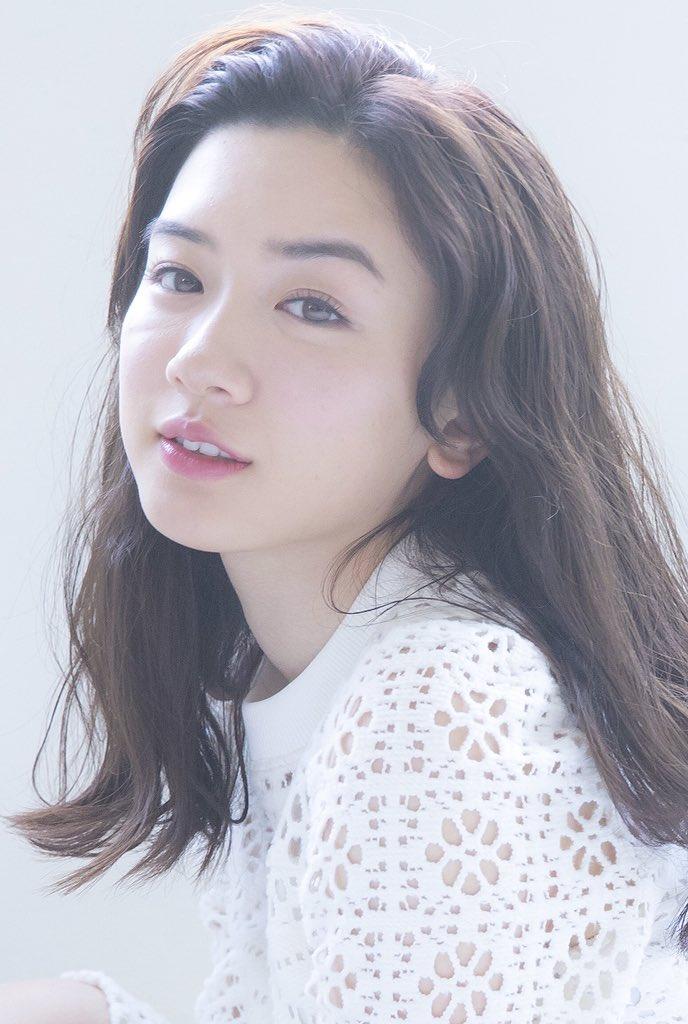 永野芽郁 (X @mei_nagano0924)