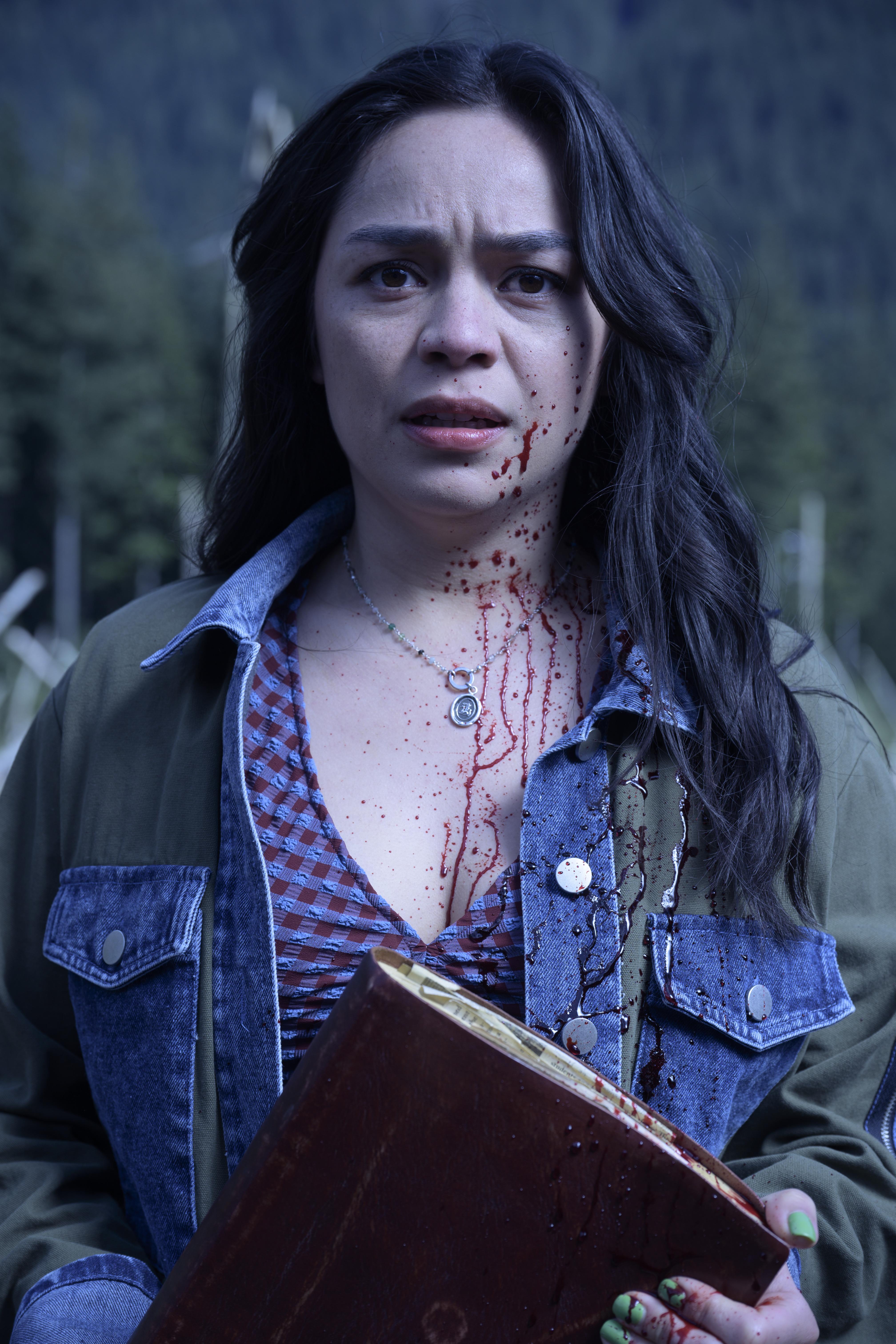 在《死神來了:血脈》中,大學生Stefanie被一個反覆出現的暴力噩夢困擾。