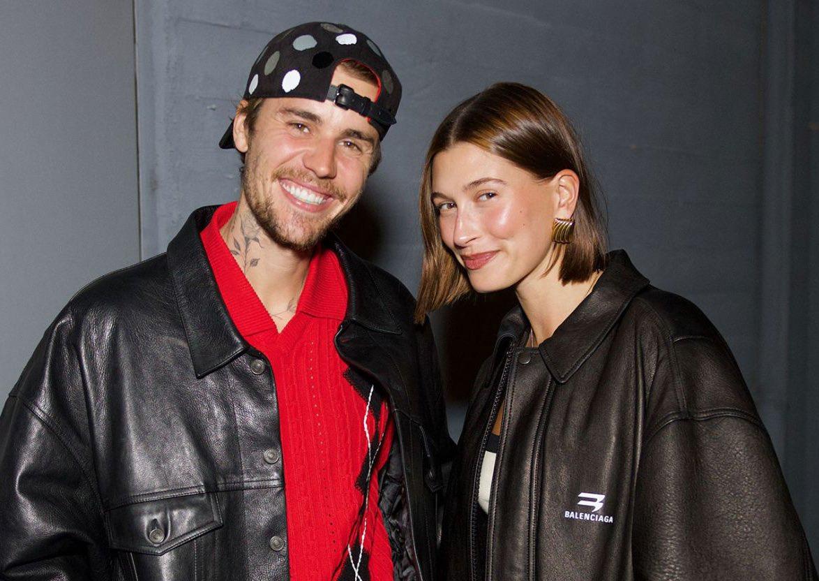 Justin與Hailey於2018年結婚,並於去年8月生下了一個兒子。