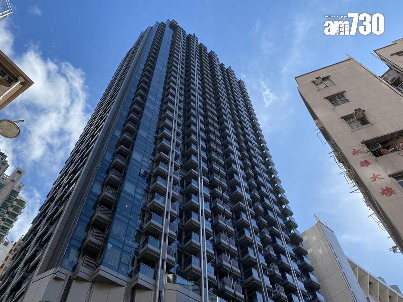 鄰近港大的西營盤翰林峰,大學生以1.8萬元承租開放式戶,租金較一年前貴6%。