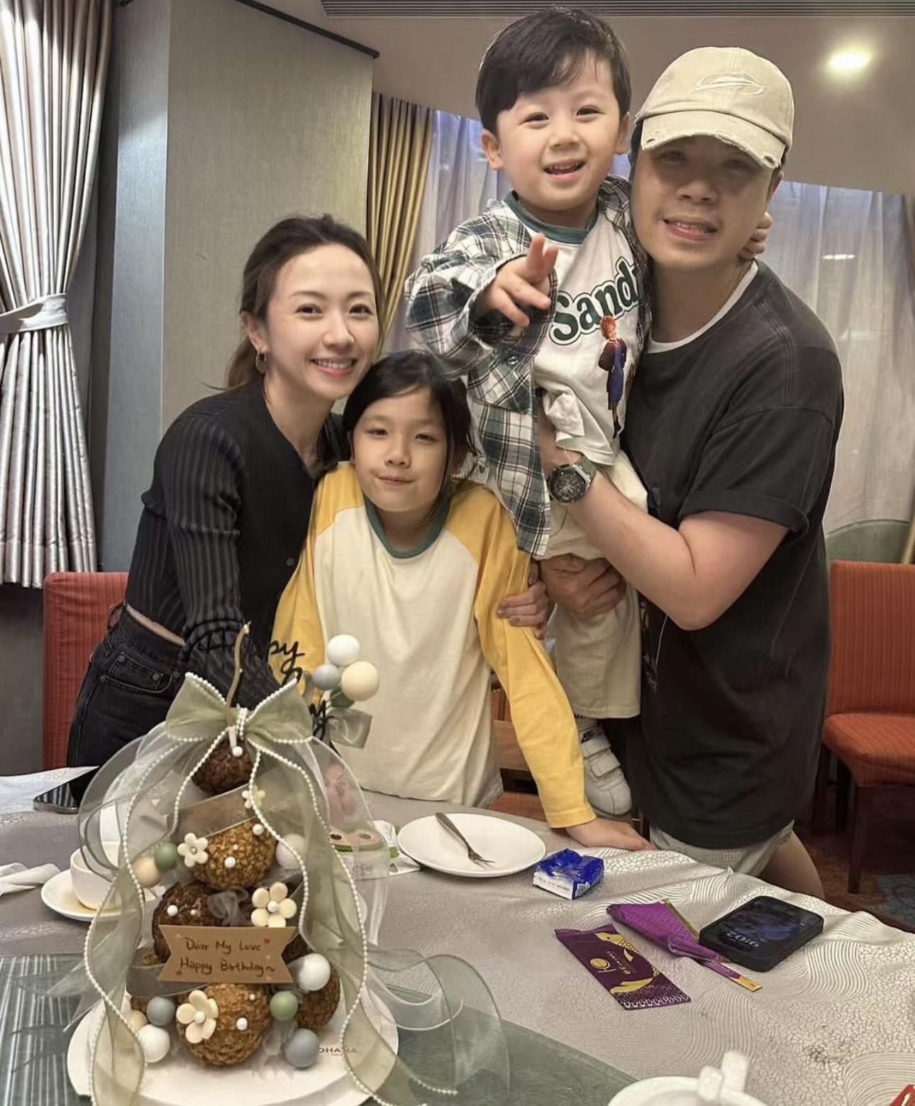 Elaine 一家四口現居澳門。