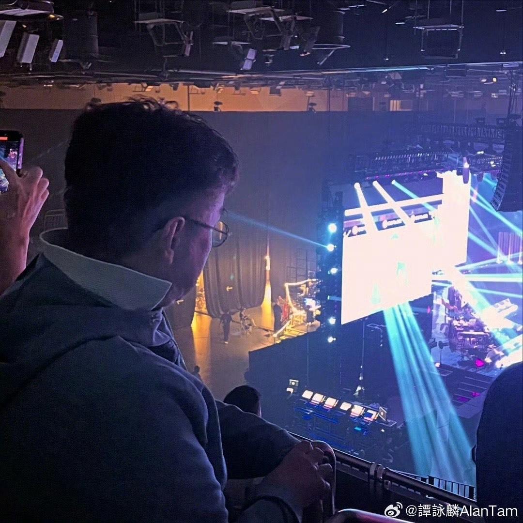 譚詠麟公開帖文戥劉洋奪季唔抵。