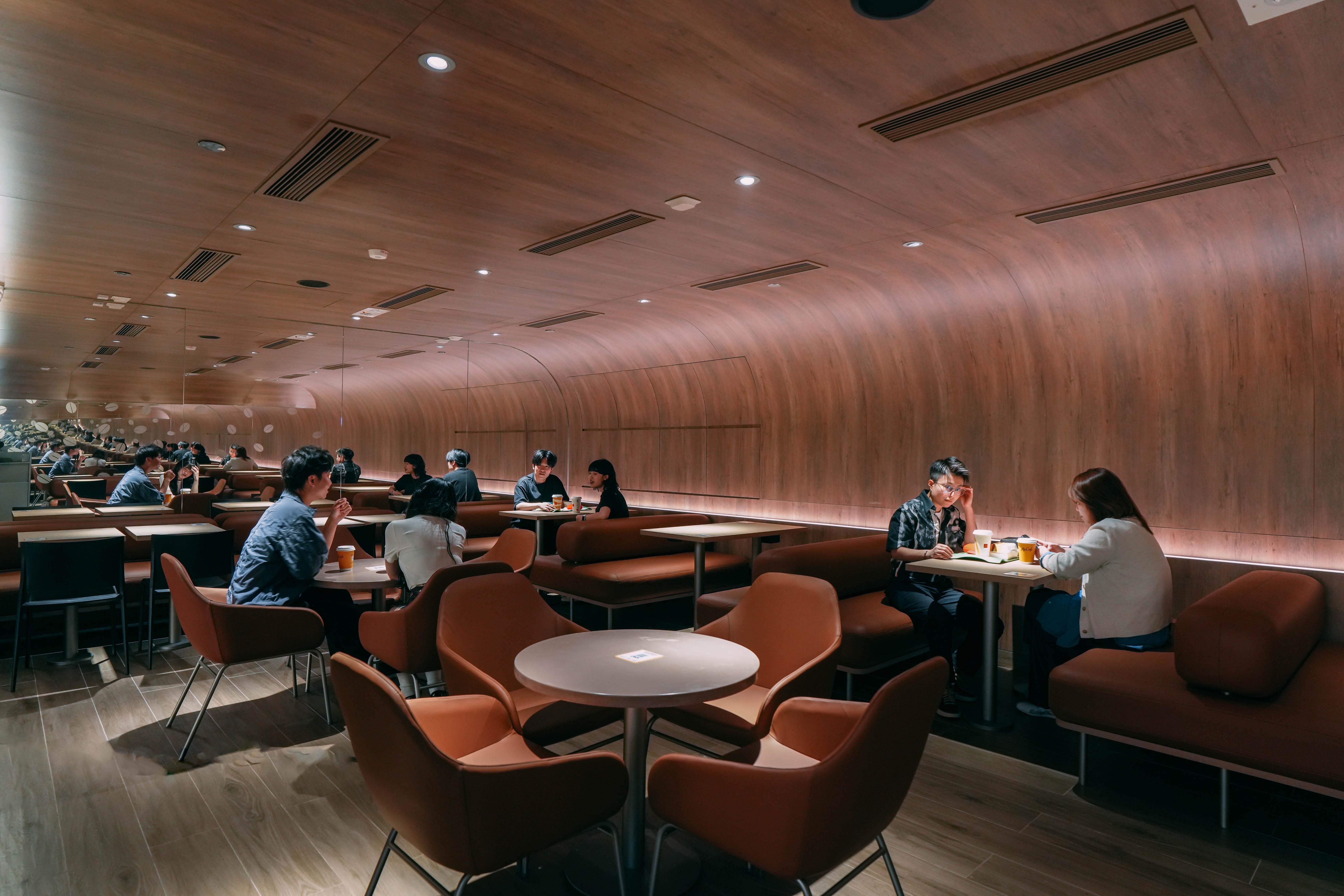 金鐘海富旗艦店