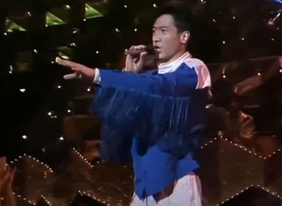 1986年,黎明參加《第五屆新秀歌唱大賽》,憑參賽歌曲《絕對空虛》奪得銅獎。(網上截圖)