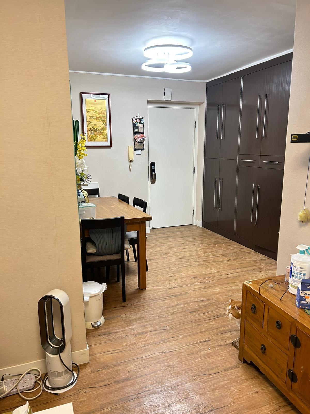 大廳採「呂」字型設計,間隔分明。(代理提供)