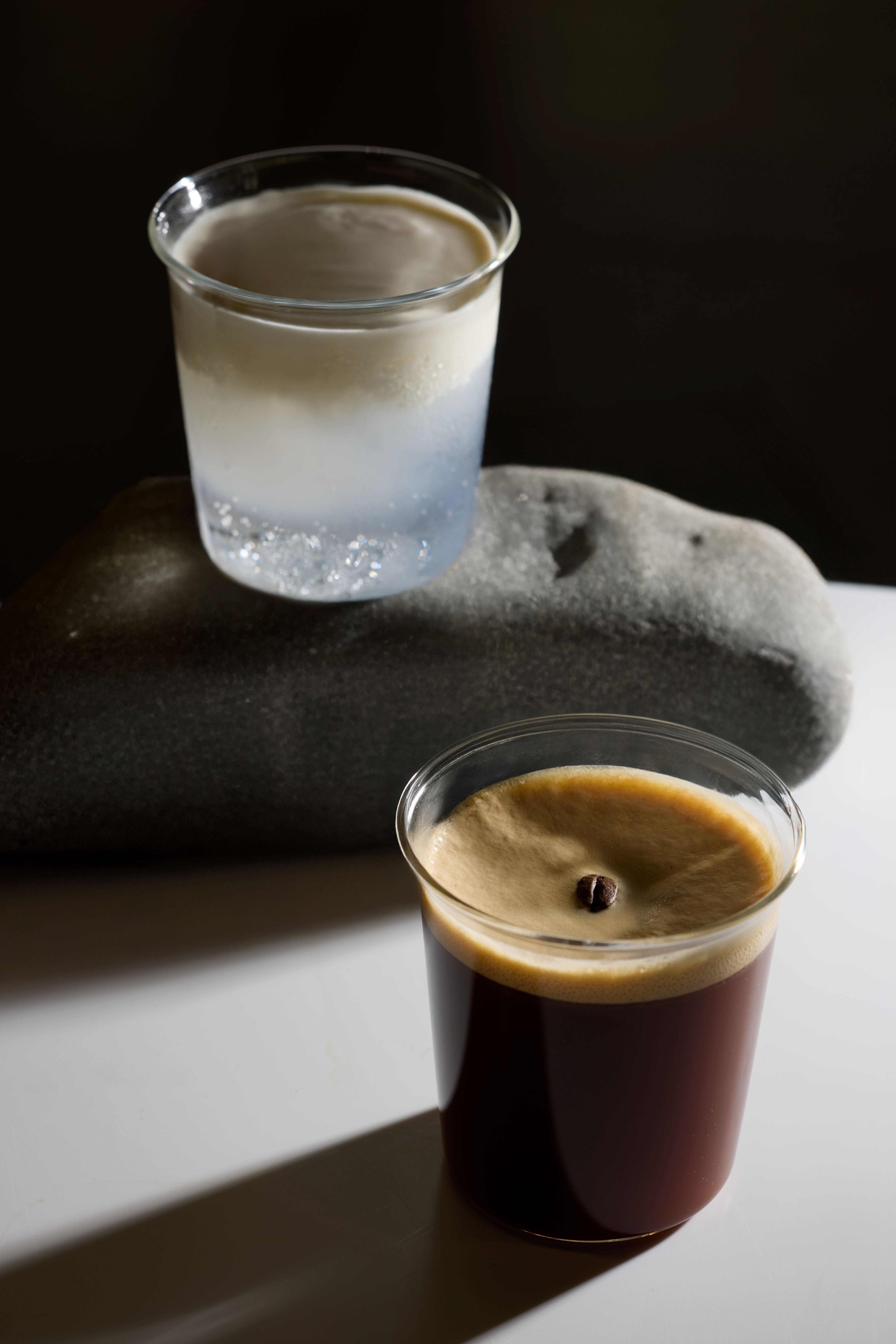 只需$108 即可享用「 日」 及「 月」各一杯