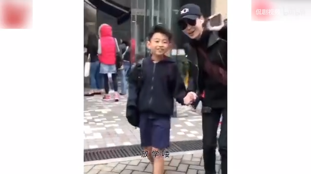 Quintus就性格樂觀,活潑好動,而且說話很多。