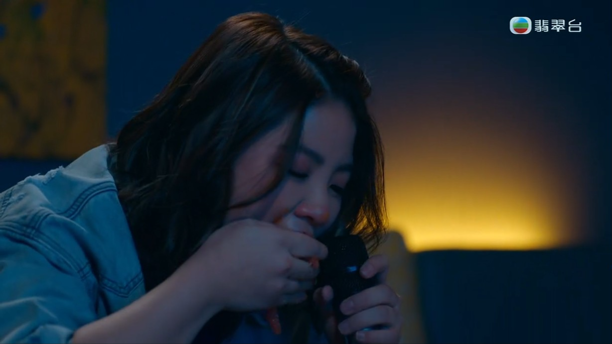 吳文懿大受刺激,走到K房暴飲暴食兼狂食減肥藥,幸好由王敏奕、朱敏瀚及時送院才救回性命。