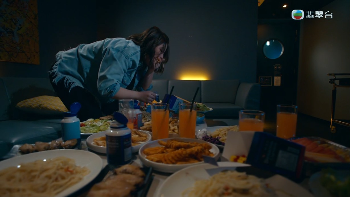 吳文懿大受刺激,走到K房暴飲暴食兼狂食減肥藥,幸好由王敏奕、朱敏瀚及時送院才救回性命。