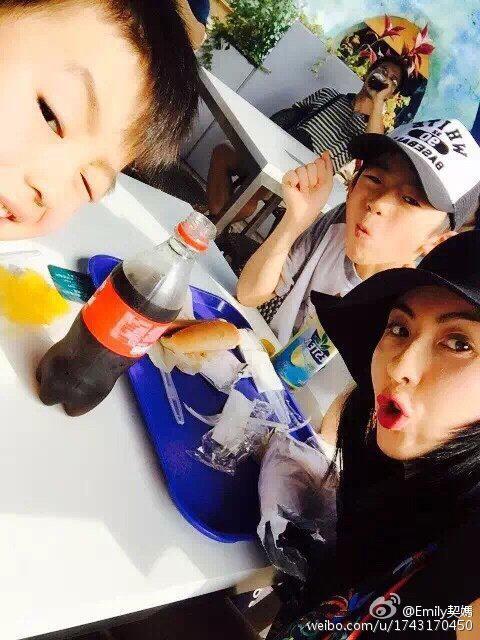 張栢芝稱見到兒子的時候,心情是非常好。