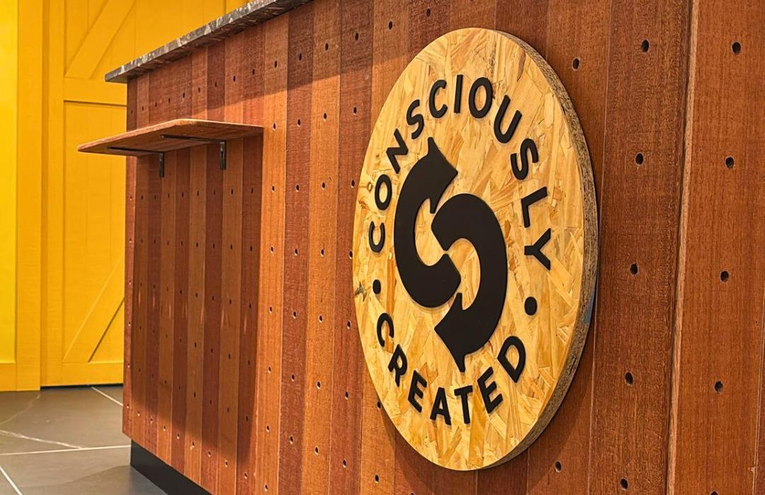 KEEN沙田新城市專門店以品牌核心價值「Consciously Created」為題。