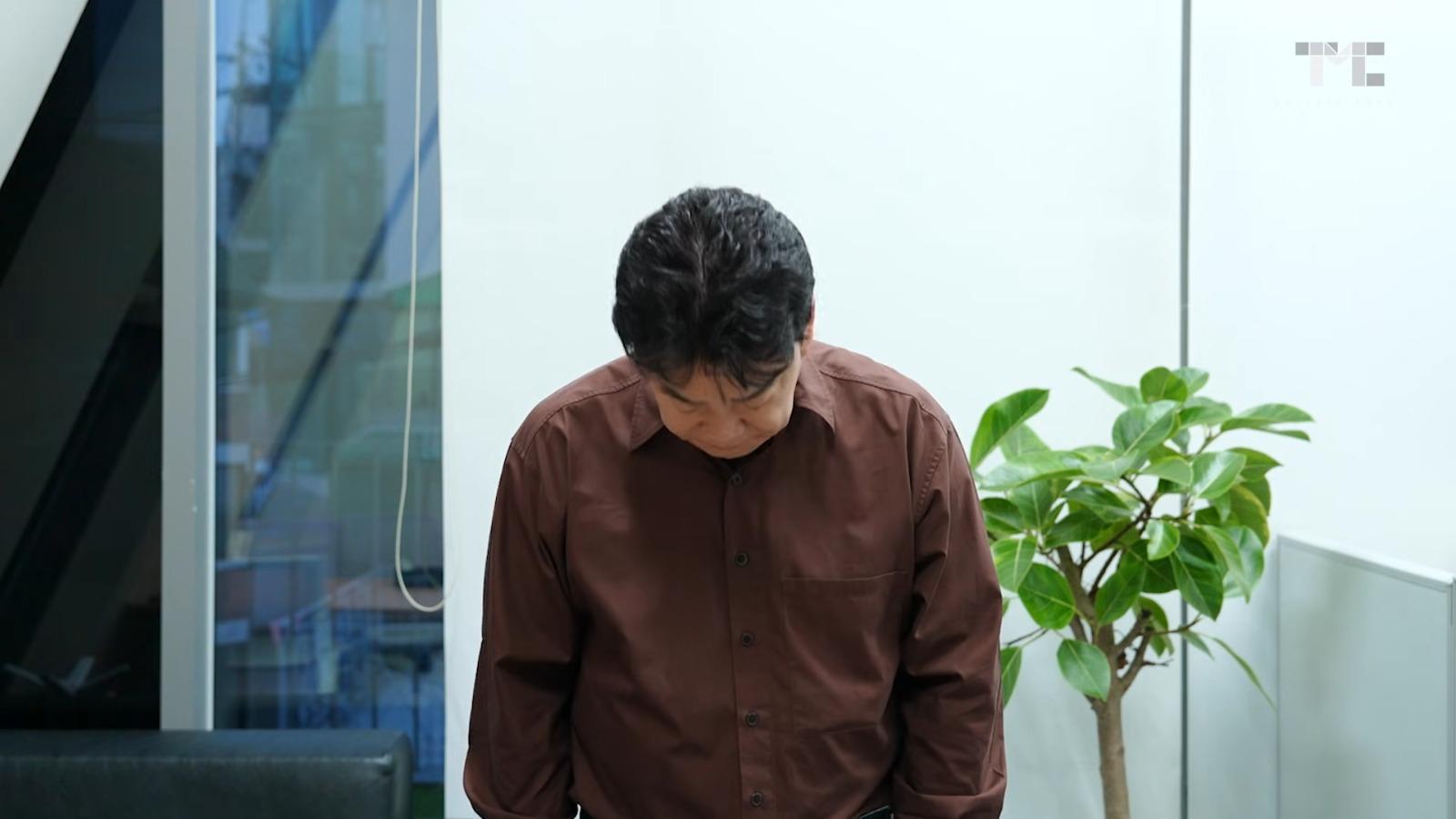 南韓廚神白種元參與Netflix節目《黑白大廚》後,陷入食物安全等危機。