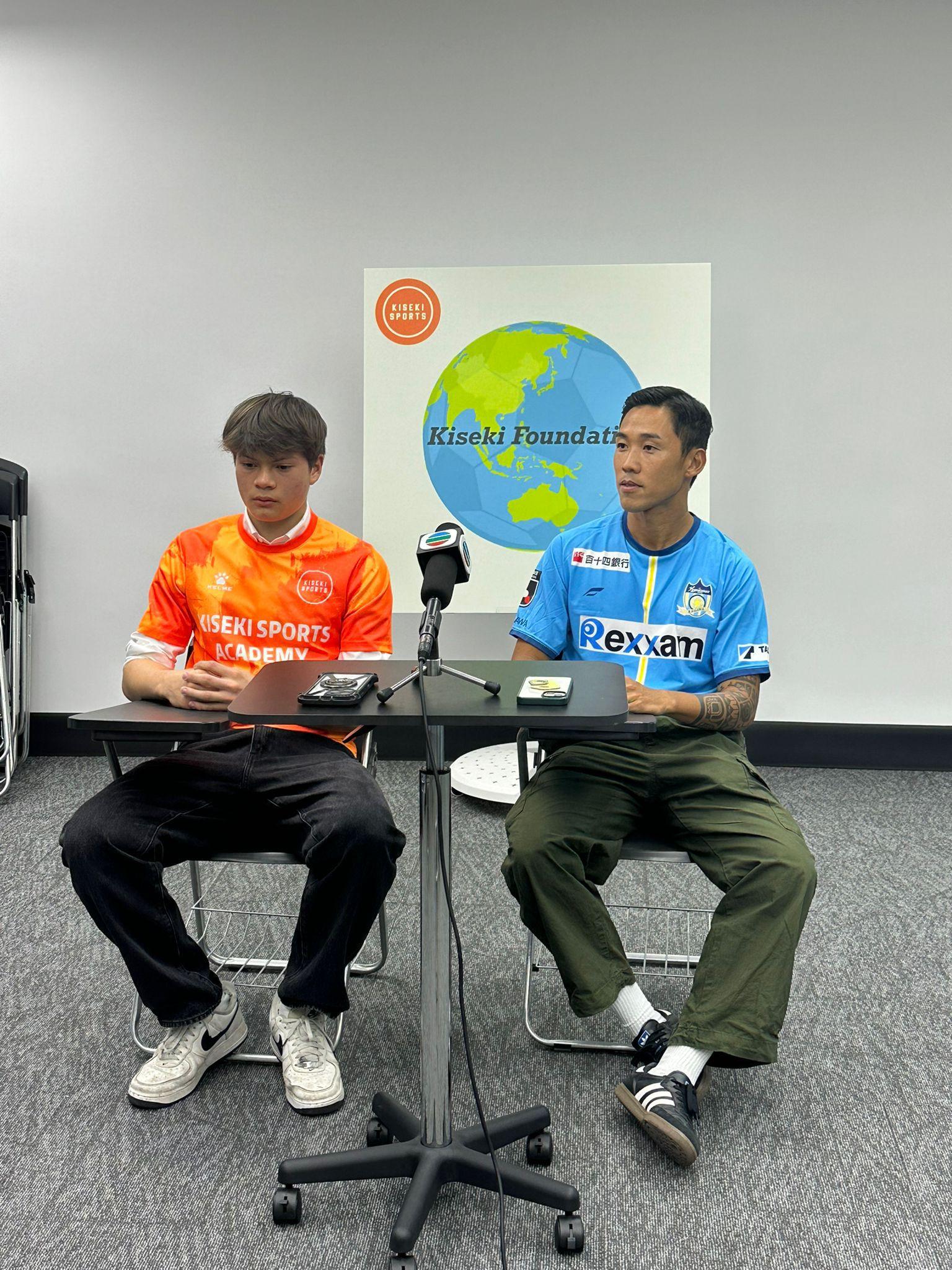 香港青年球員韋俊軒與歐陽耀冲。(Kiseki Sports提供圖片)