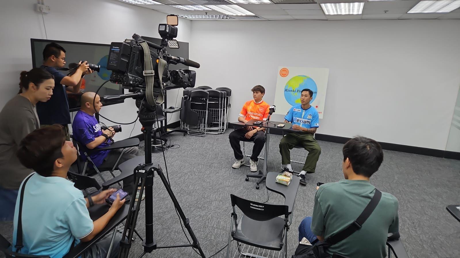 香港青年球員韋俊軒與歐陽耀冲。(Kiseki Sports提供圖片)