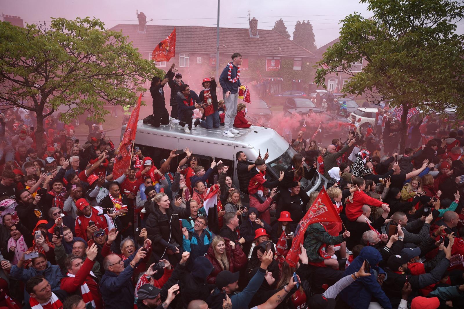 利物浦英超勝利巡遊。(路透社)