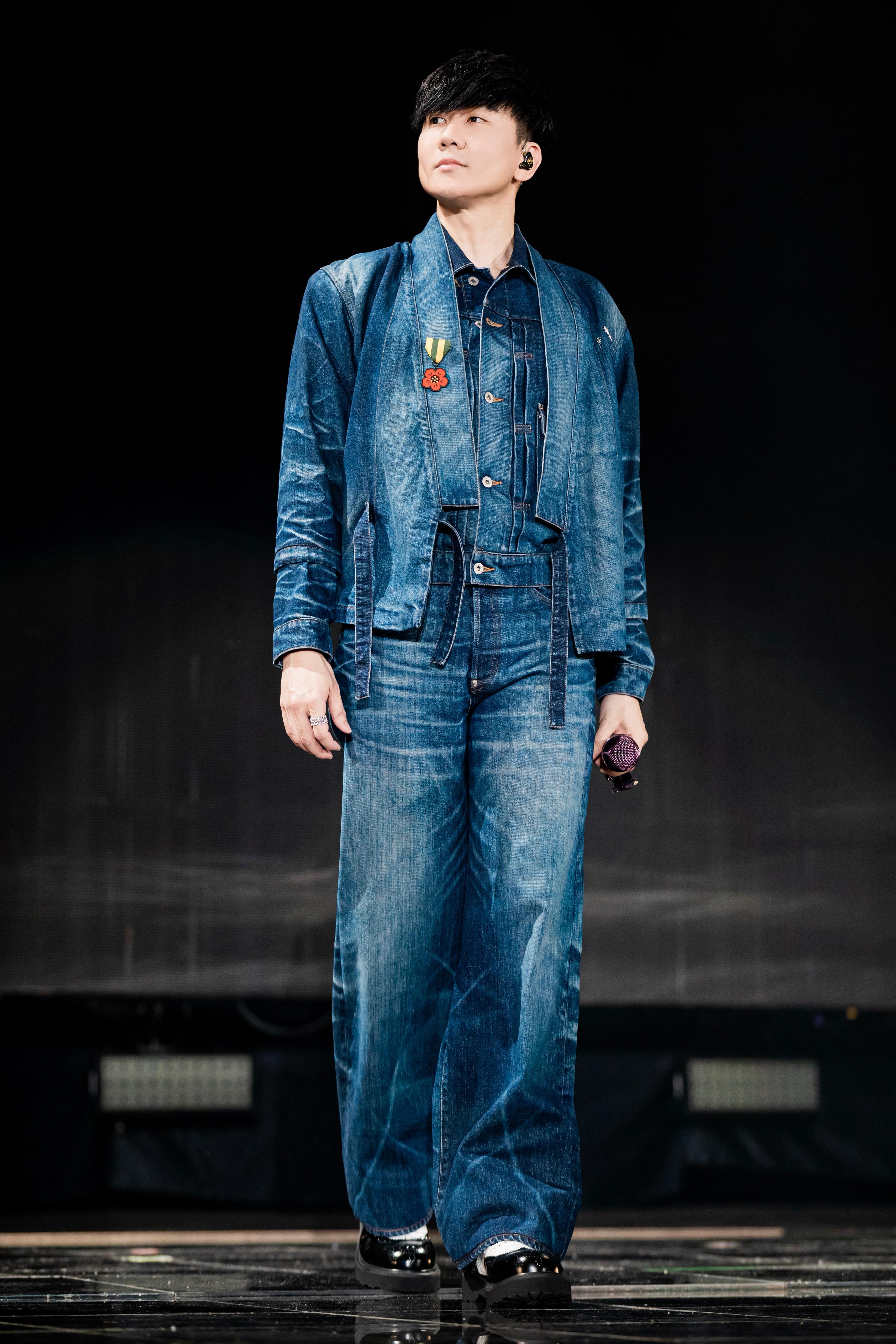 JJ林俊傑在啟德舉行兩場香港站 《JJ林俊傑JJ20 FINAL LAP世界巡迴演唱會》。