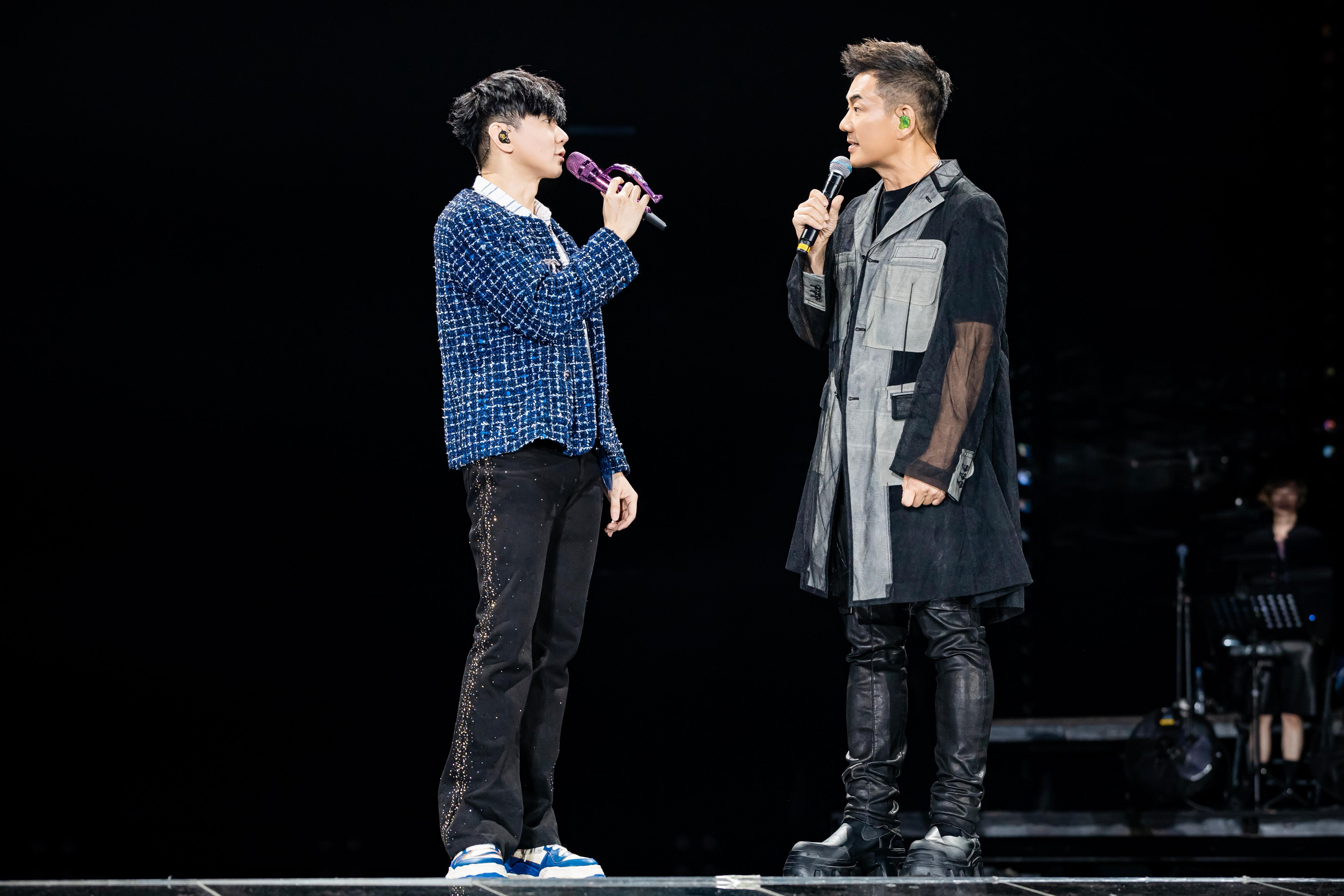 JJ林俊傑香港站 《JJ林俊傑JJ20 FINAL LAP世界巡迴演唱會》,請來任賢齊做嘉賓。