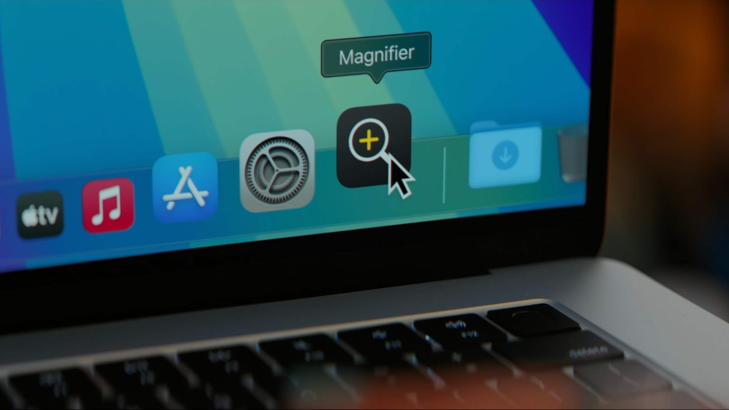 今年稍後推出的全新 Mac 版「放大鏡」,令視覺較差用户更方便接觸現實世界。