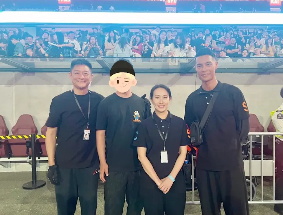 早前有小紅書網民出post,話喺近期嘅五月天香港演唱會舉行場地啟德體育園度,見到黎振燁負責保安工作