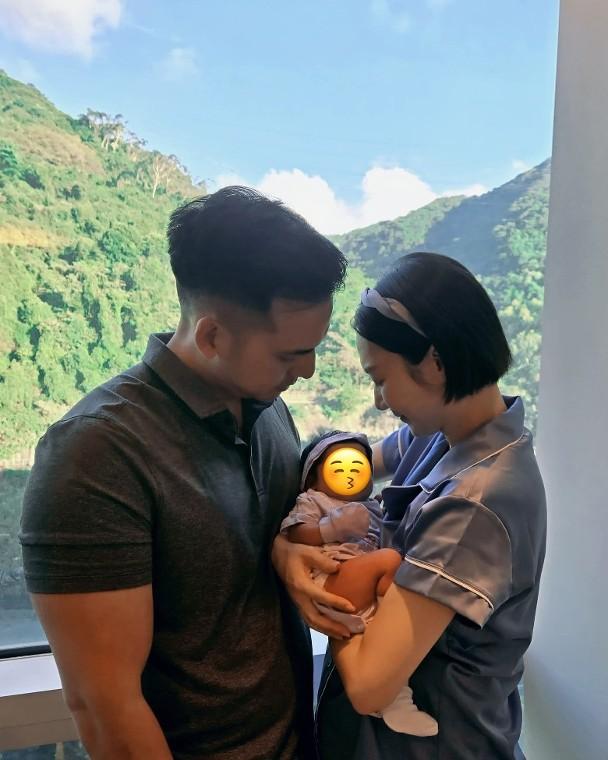 王君馨順利誕B。