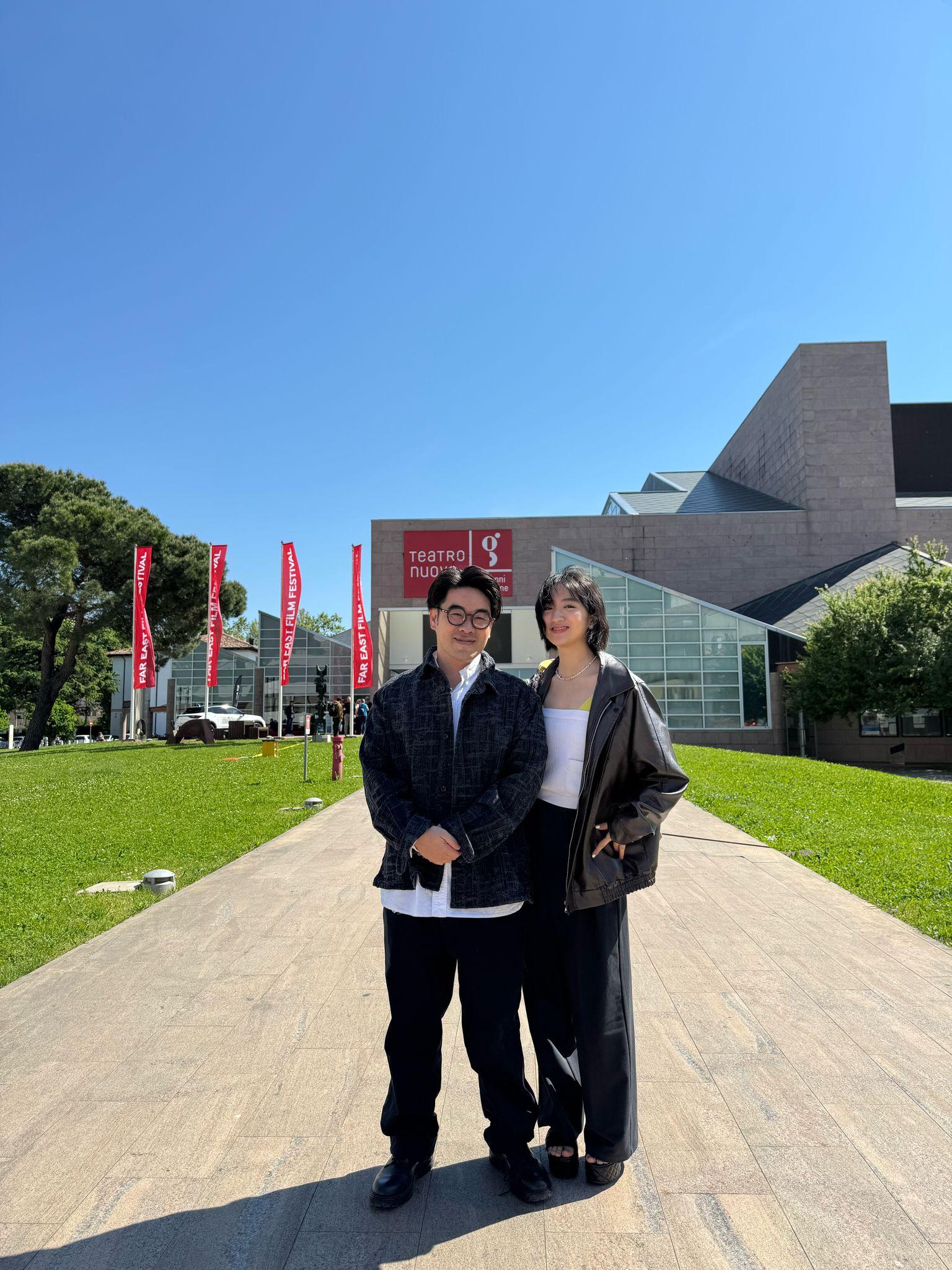 許恩怡與導演梁禮彥出席當地逾10場活動,宣揚香港電影。