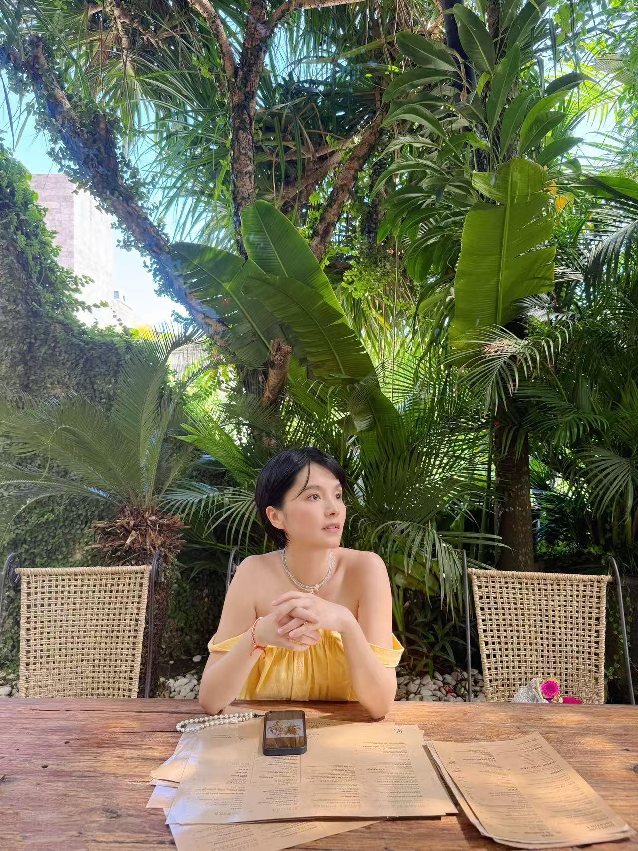 Anjaylia早前一家人到峇里旅遊。