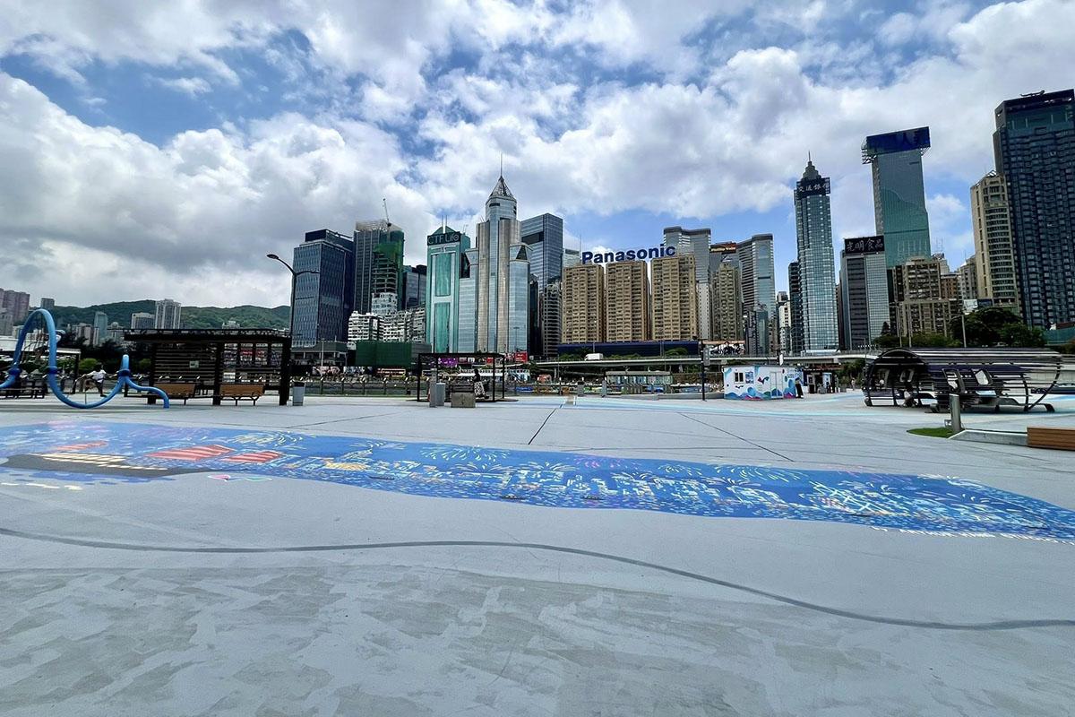 羅淑佩推介灣仔至北角嘅沿海步行路線,圖為灣仔海濱長廊。(羅淑佩FB)