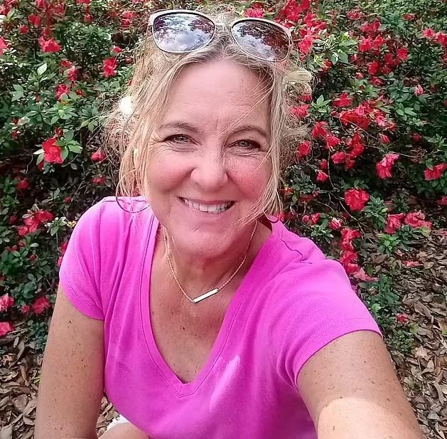 遭鱷魚咬死的辛西婭。(互聯網)