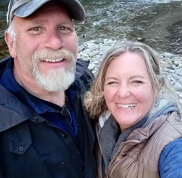 辛西婭與丈夫迪赫馬。(互聯網)