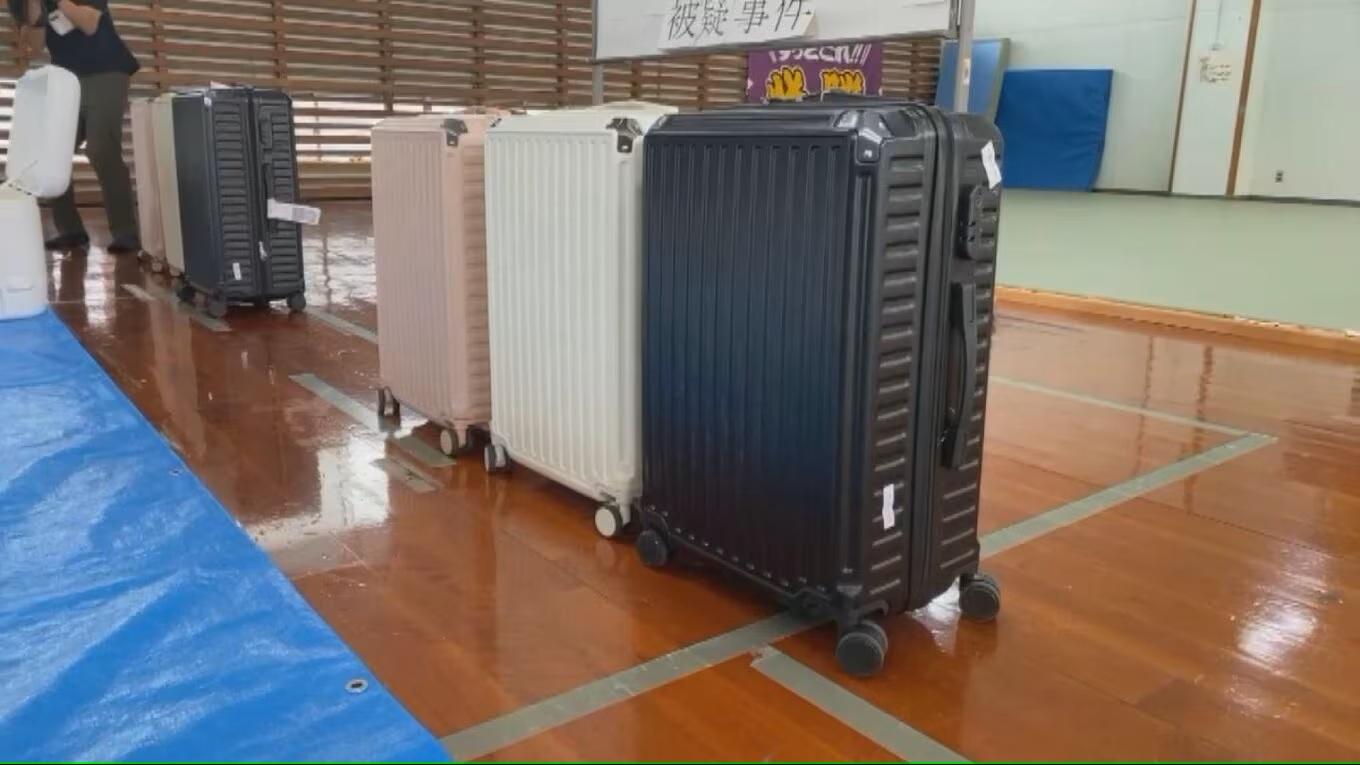 3名中國人涉走私數千隻寄居蟹。(TBS圖片)