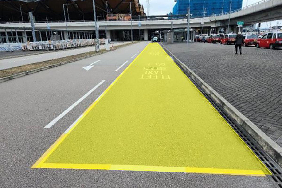 港珠澳大橋香港口岸新增的車隊的士指定停車位置。(政府新聞處)