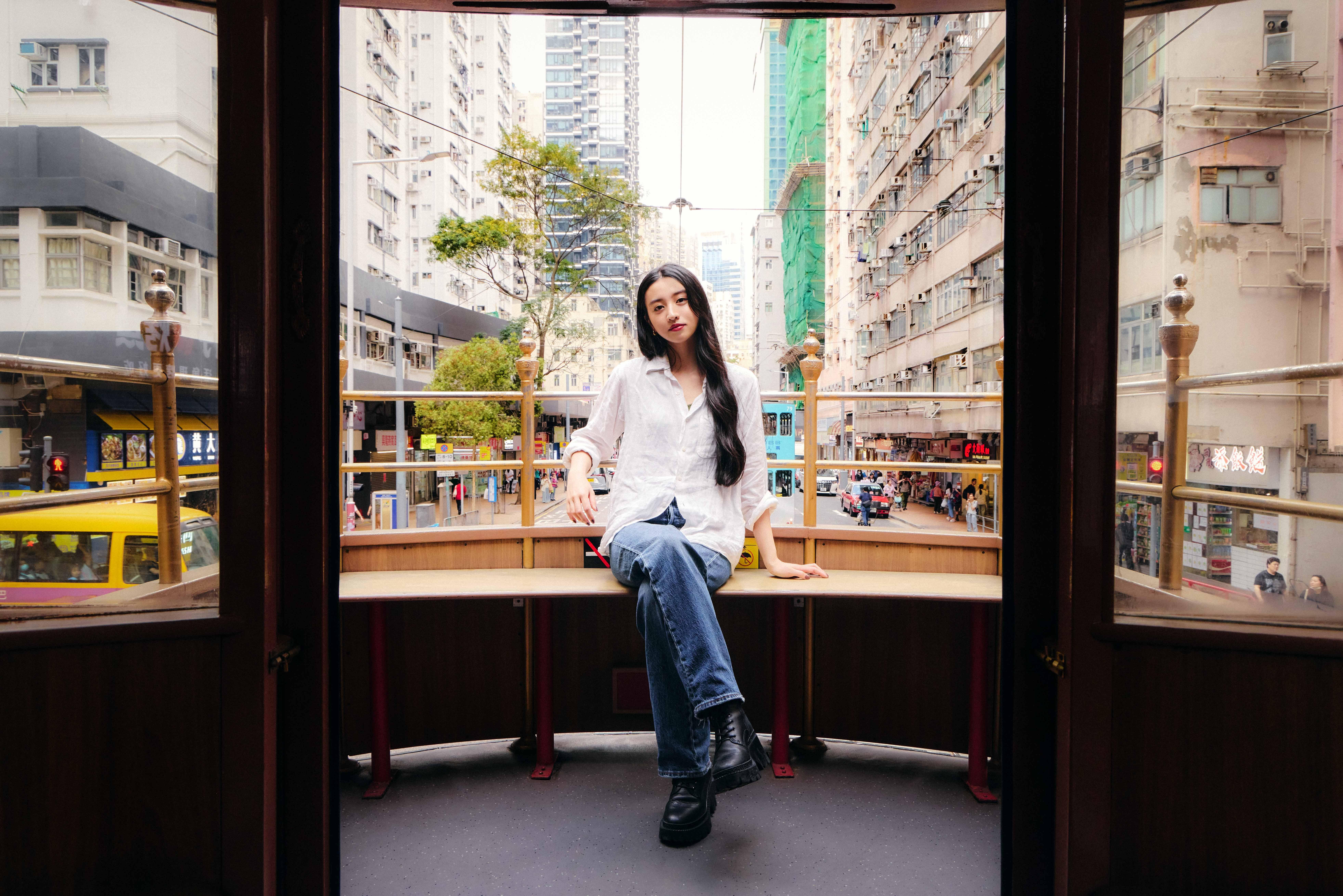 木村光希應香港旅遊發展局邀請,來香港遊覽中、上環等地,並拍攝宣傳片。(旅發局提供)