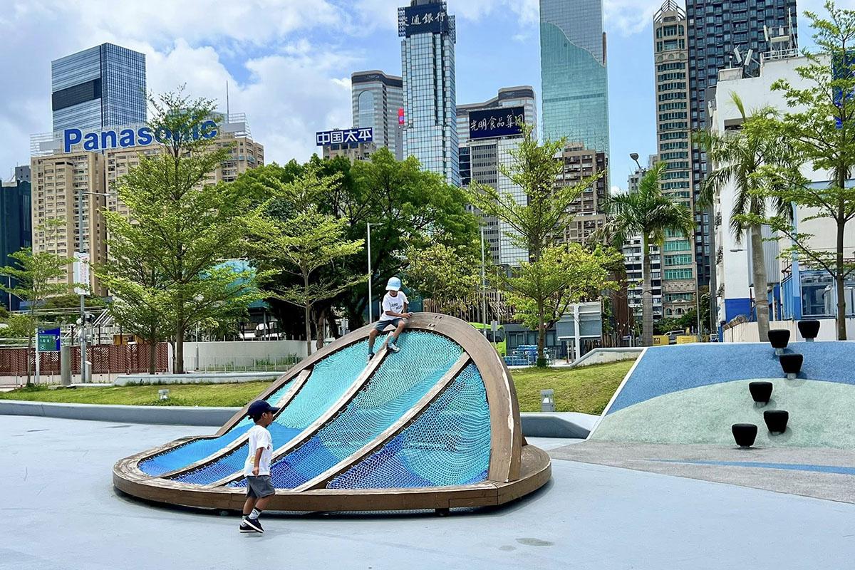 羅淑佩推介灣仔至北角嘅沿海步行路線,圖為灣仔海濱長廊。(羅淑佩FB)