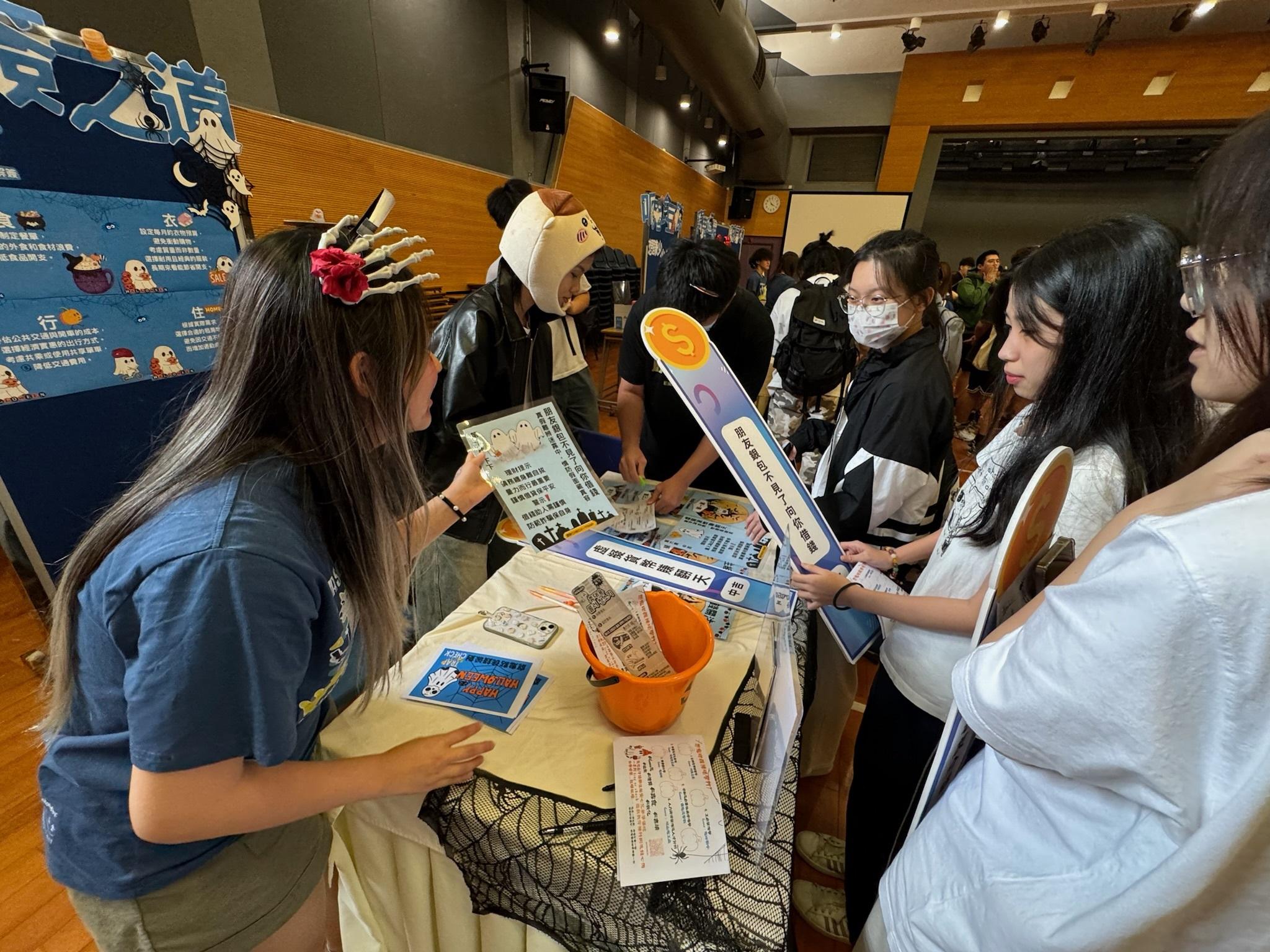 IVE團隊舉辦連串線上線下活動,進行理財教育。(VTC圖片)