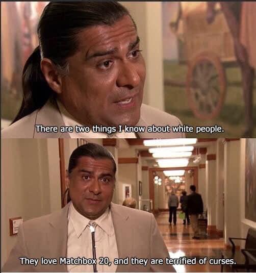 於NBC劇集《天涯小築》(Parks and Recreation)裡,飾演Ken Hotate警長的Joss,網上擁有大量meme圖。