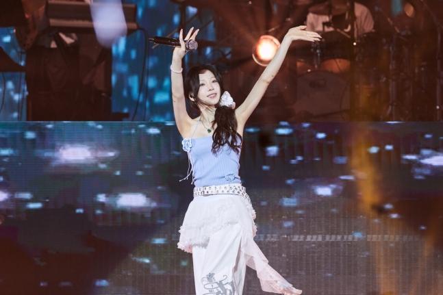 太妍香港演唱會,吸引逾萬fans入場。