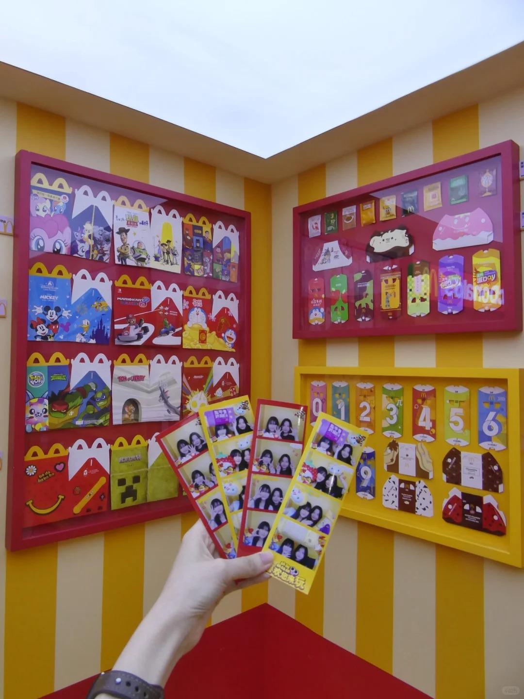 麥當勞主題人生四格。(小紅書圖片)