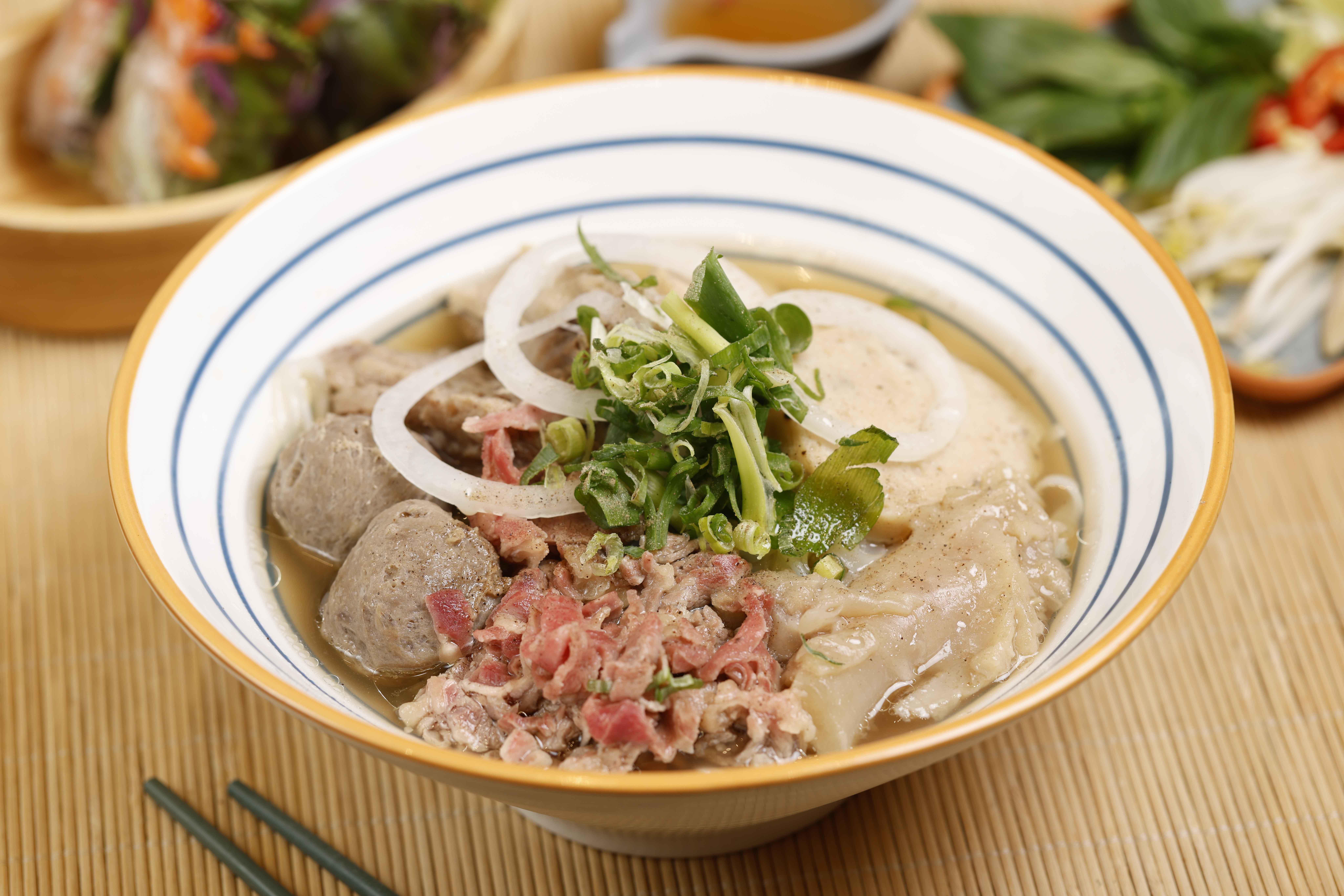 火車頭粉($89)除了小鮮嫩肉,還有牛筋、扎肉、熟牛肉及牛丸。