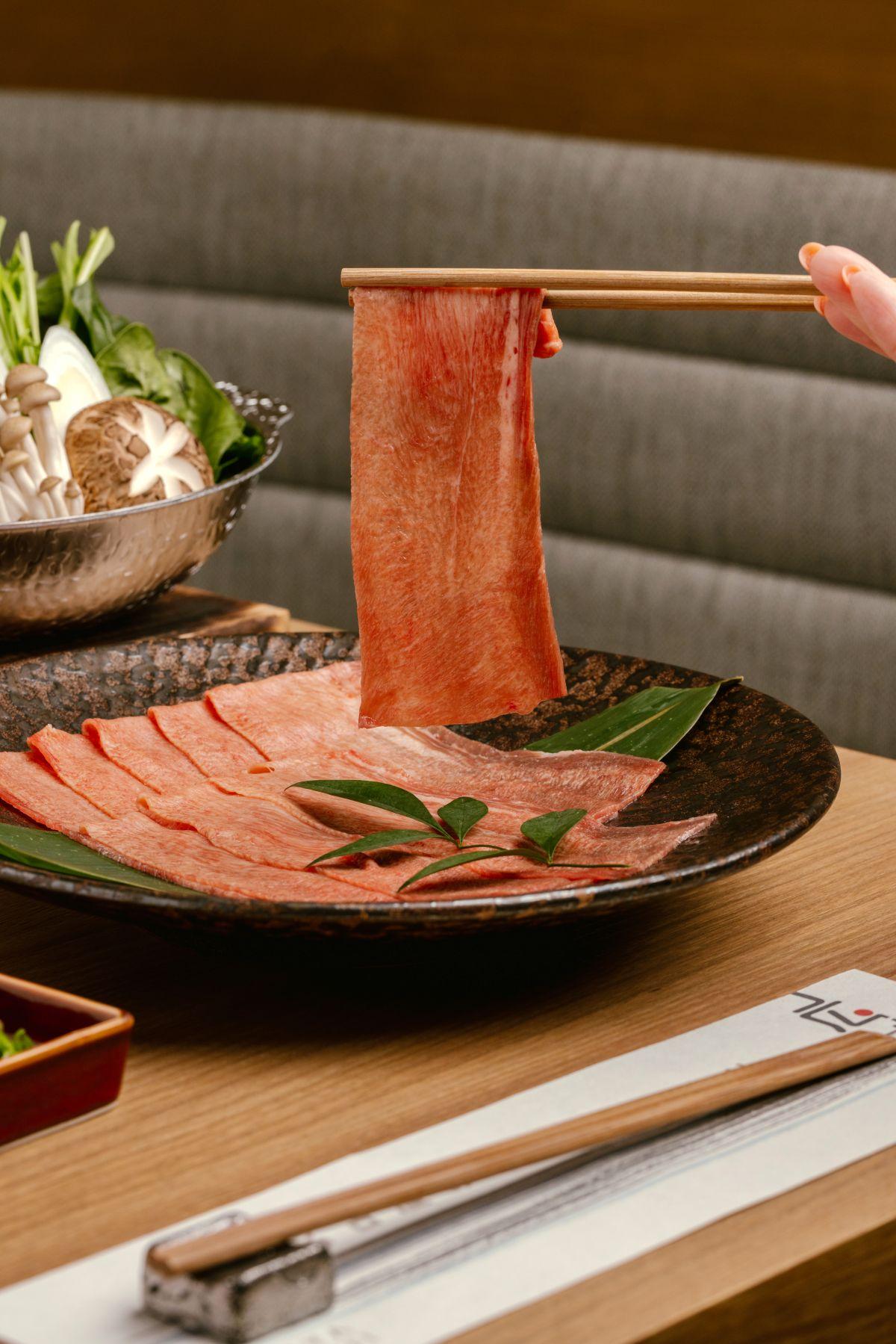 牛舌赤麵豉涮涮鍋